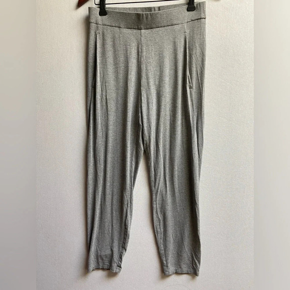 Aritzia The Group by Babaton  Lupita Grey Pant Sz Small - Picture 1 of 11